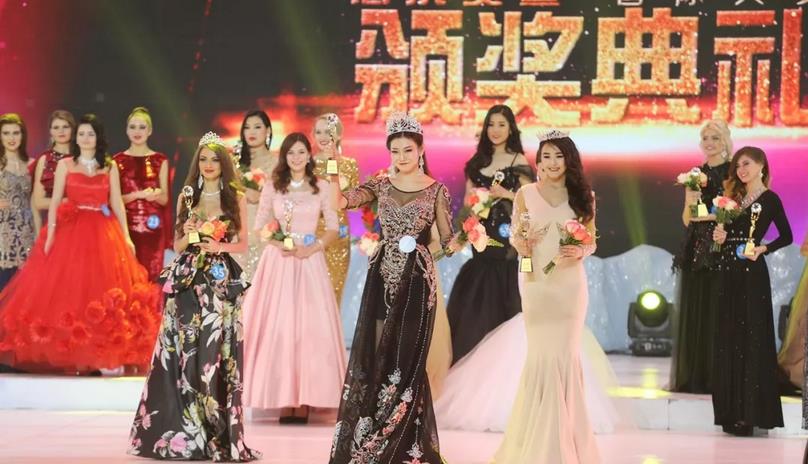 中国满洲里第十四届中俄蒙美丽使者国际大赛冠军诞生