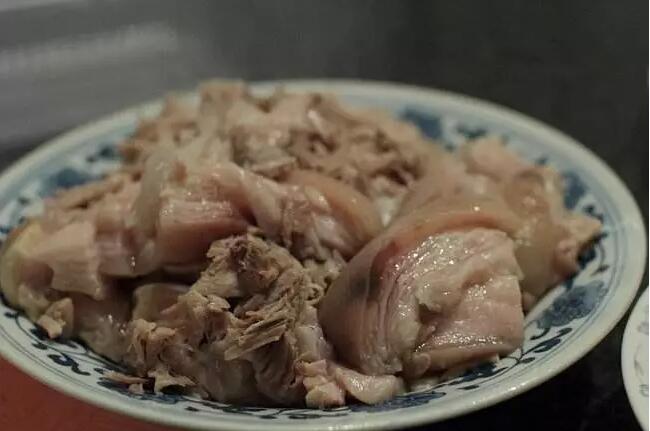 大兴安岭林区的烀肘子