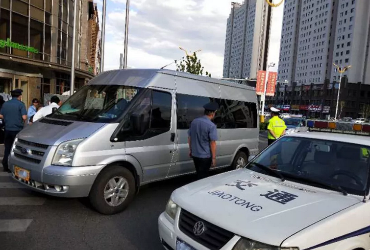 提醒广大游客呼伦贝尔旅游不要乘坐黑车,选择正规车出行须知