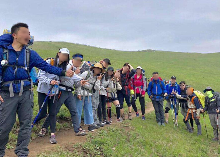 年轻人来呼伦贝尔旅游适合什么样的旅行团？骑行