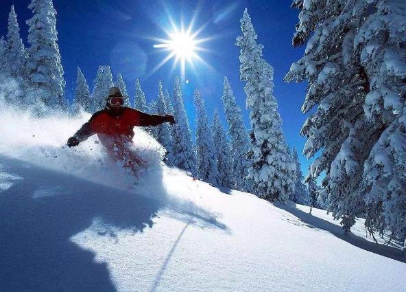 冬未至，雪先到，牙克石雪期最长滑雪场在哪？