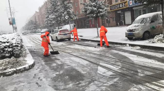 道路破冰除雪，牙克石环卫局做了哪些？